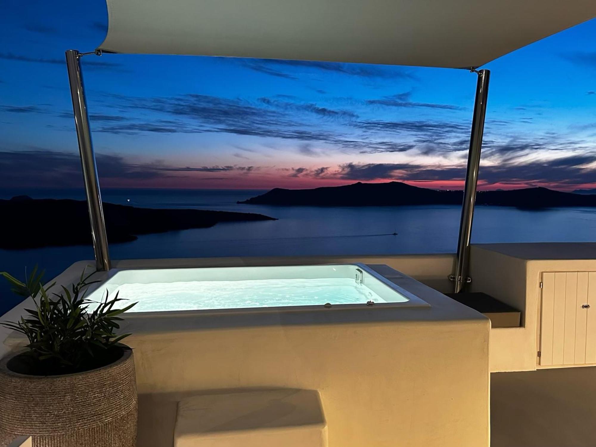 Dagaz Suites Fira  Luaran gambar
