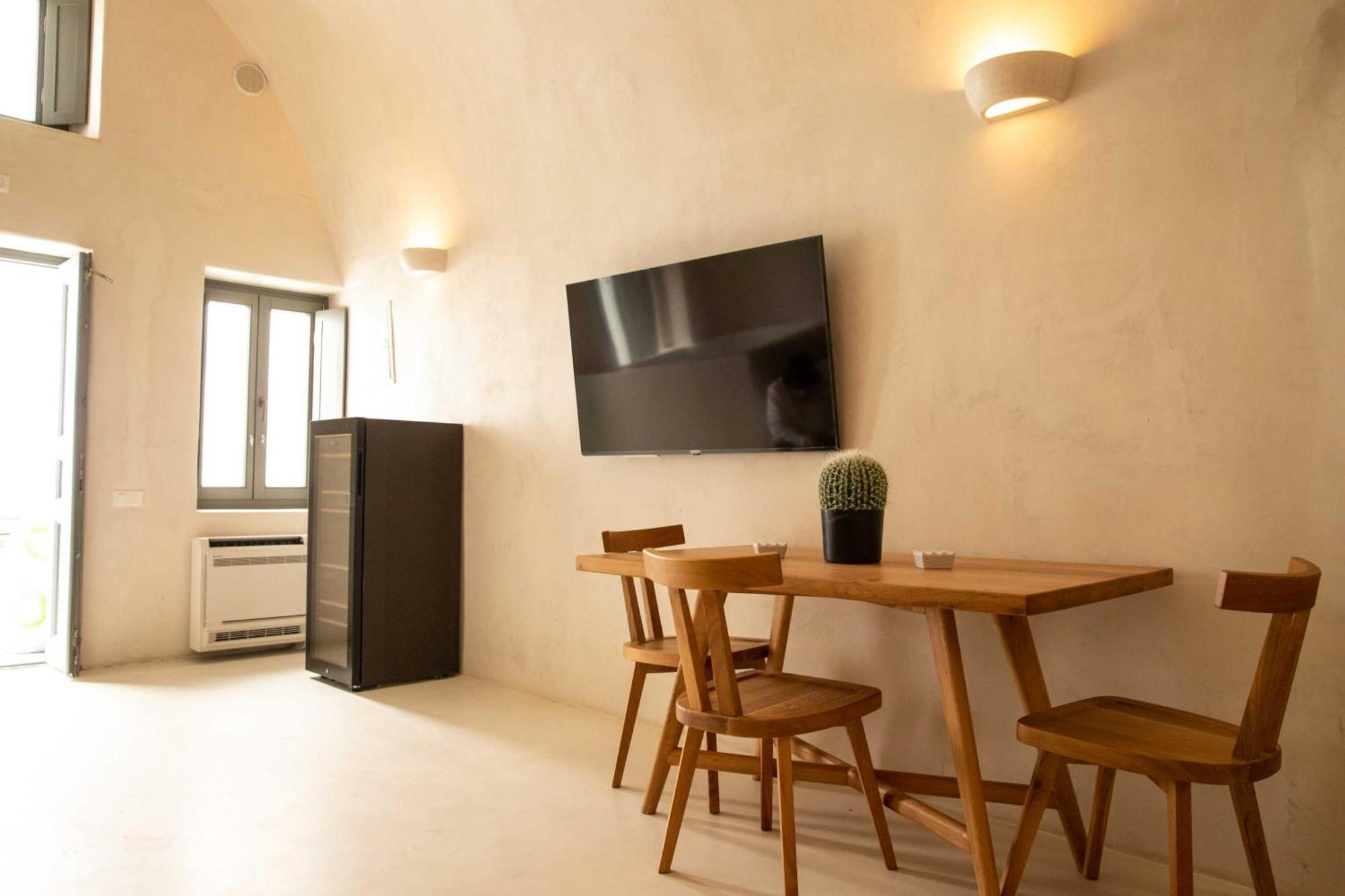 Dagaz Suites Fira  Luaran gambar